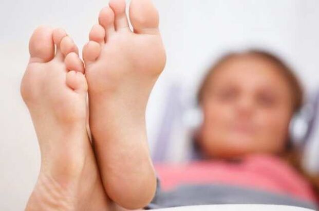 Healthy feet after treatment for fungal infection