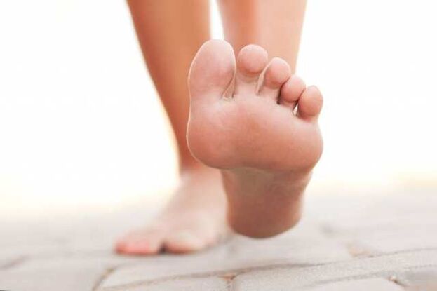 fungal infection by walking barefoot