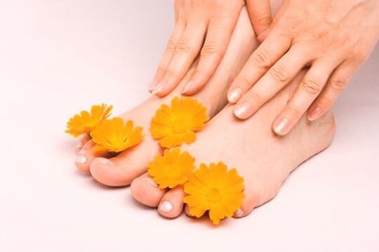Healthy feet after treatment for fungal infection